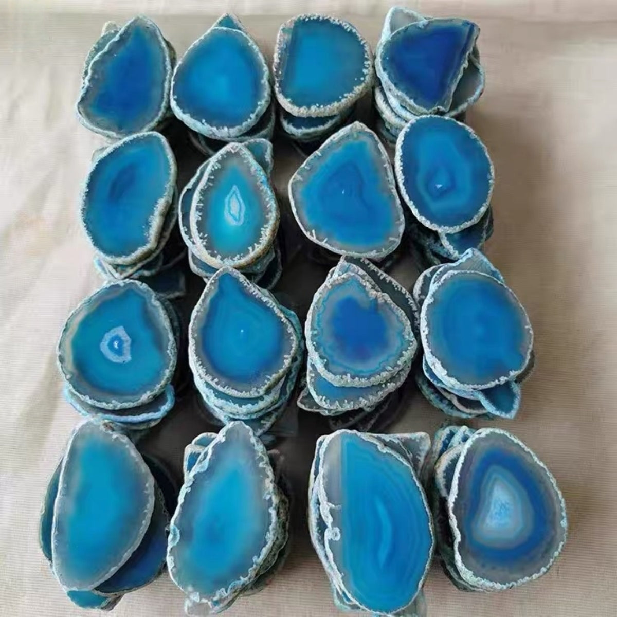 2.5"-3.5" Blue Agate Slices for DIY Calligraphy & Crafts Wedding Place Cards