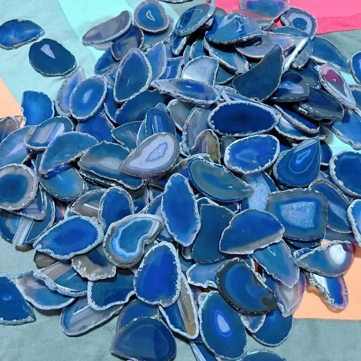 2.5"-3.5" Blue Agate Slices for DIY Calligraphy & Crafts Wedding Place Cards