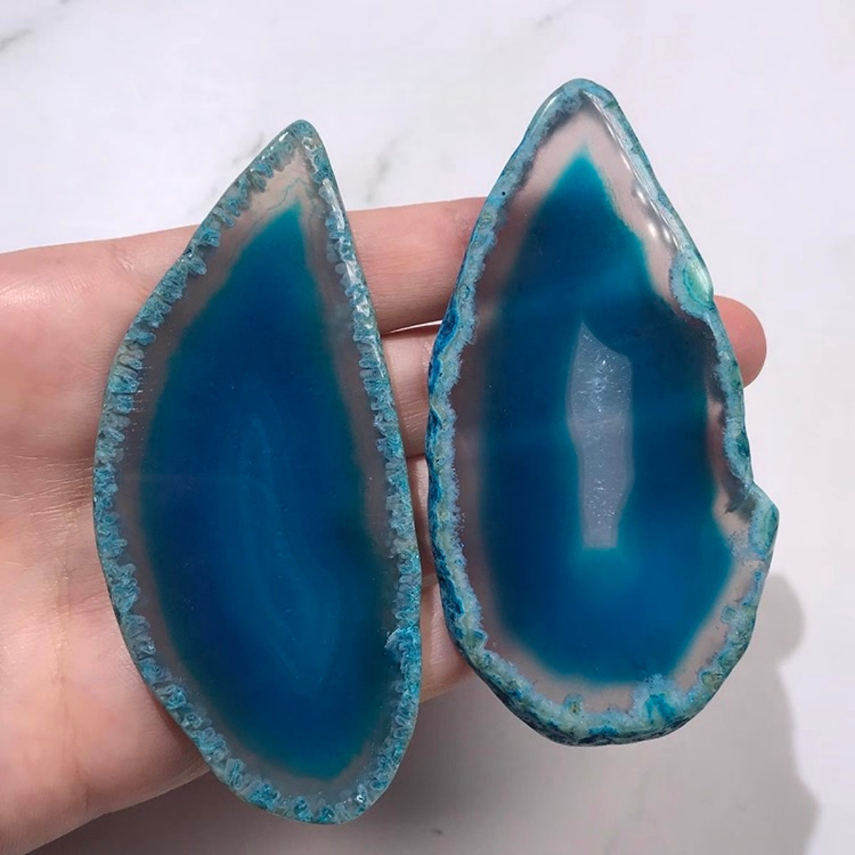 2.5"-3.5" Blue Agate Slices for DIY Calligraphy & Crafts Wedding Place Cards