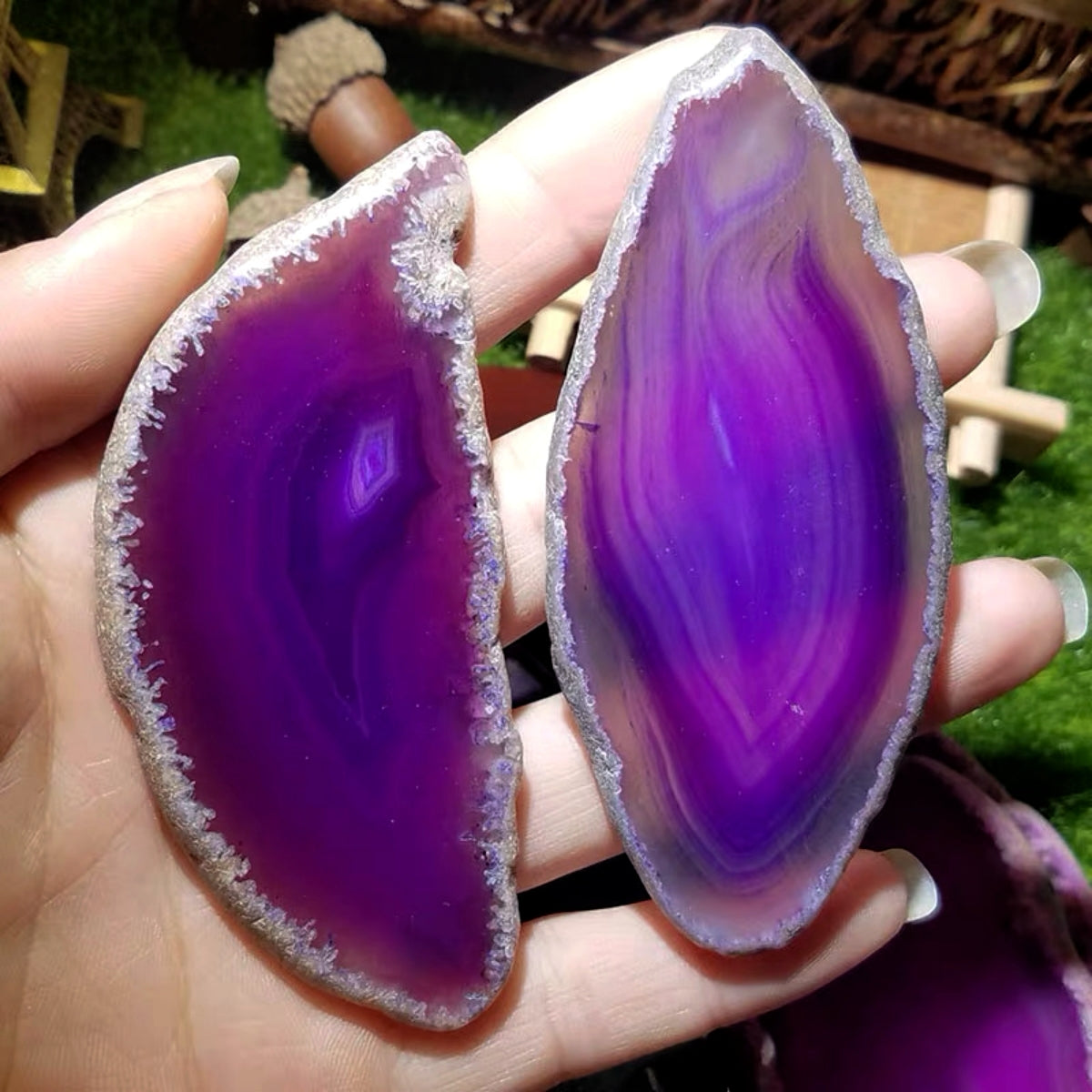 2.5"-3.5" Purple Agate Slices for DIY Calligraphy & Crafts Wedding Place Cards