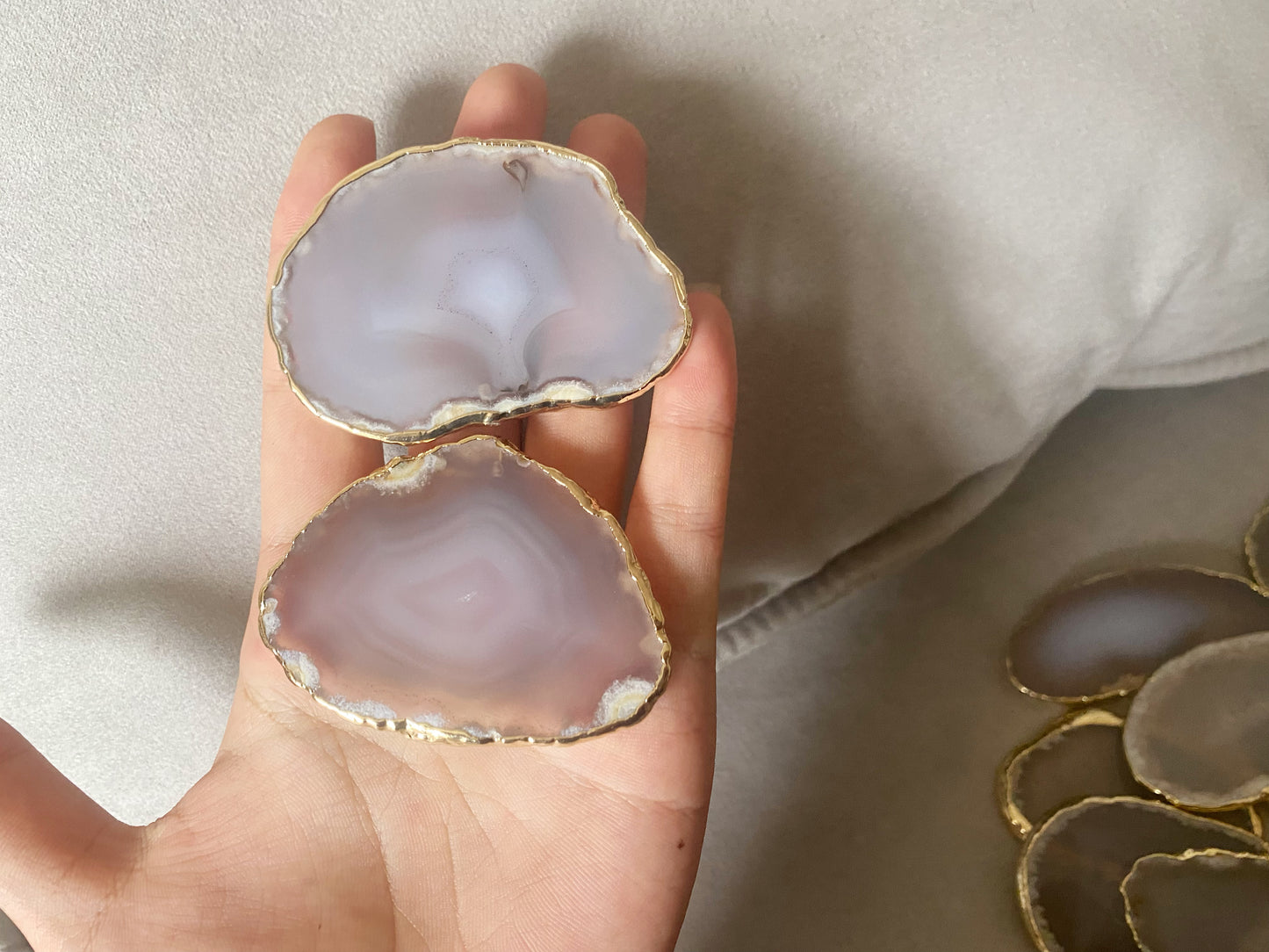 2.5"-3.5" Blank Grey White Agate Slices for DIY Calligraphy & Crafts Wedding Place Cards