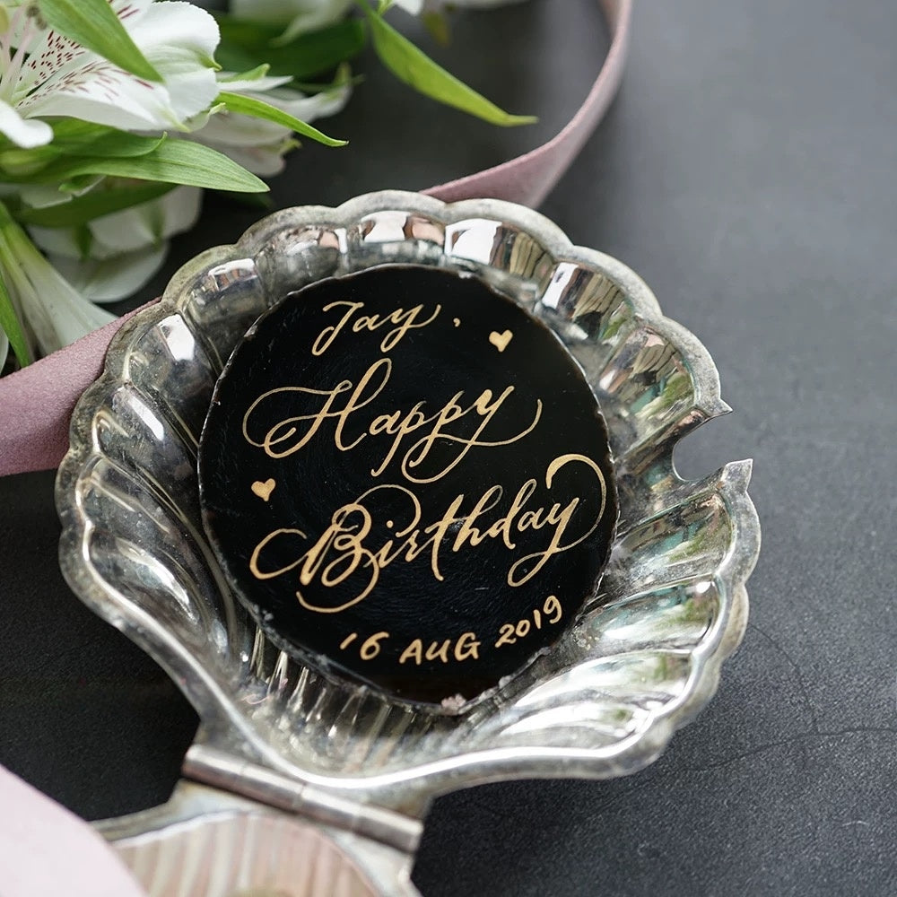 Black Gold Plated Edge Agate Slice: Natural Stone Place Cards (2.5-3.5")